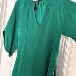 Elegant Emerald Green 100% Silk dress